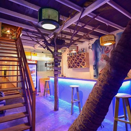 Palm Leaf Surf Cafe Hotell Galle Eksteriør bilde