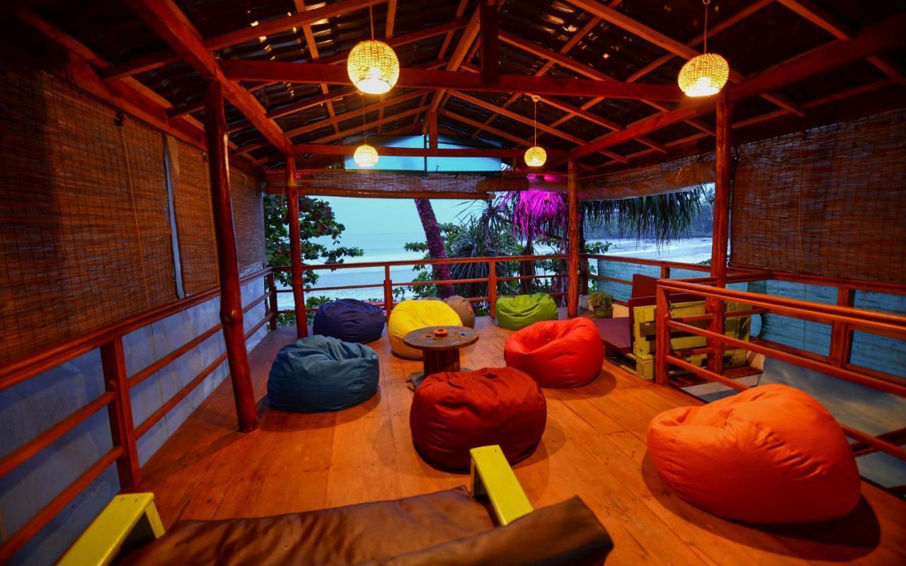 Palm Leaf Surf Cafe Hotell Galle Eksteriør bilde