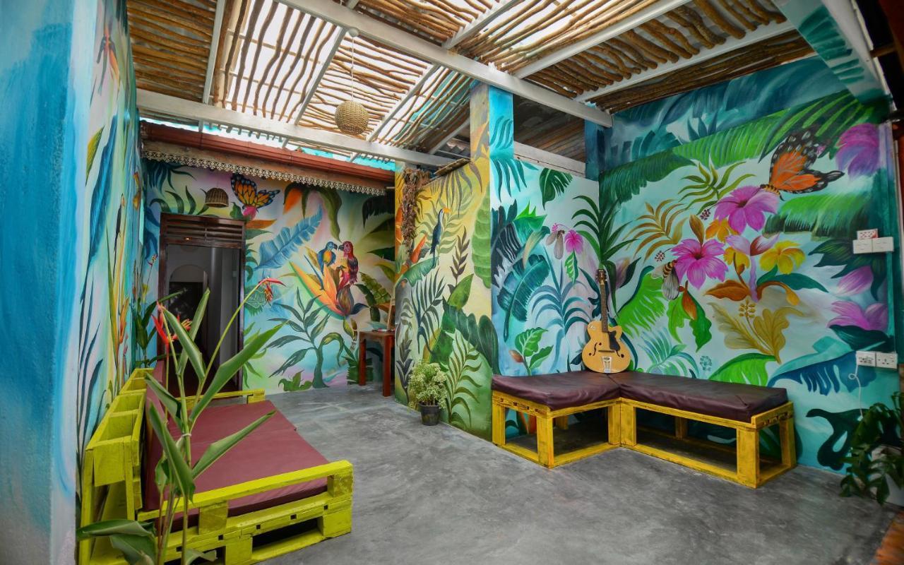 Palm Leaf Surf Cafe Hotell Galle Eksteriør bilde