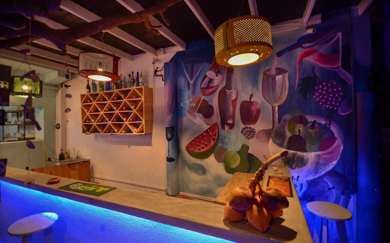 Palm Leaf Surf Cafe Hotell Galle Eksteriør bilde